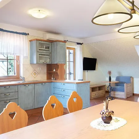 Apartment Tourist Farm Matijovc Naklo