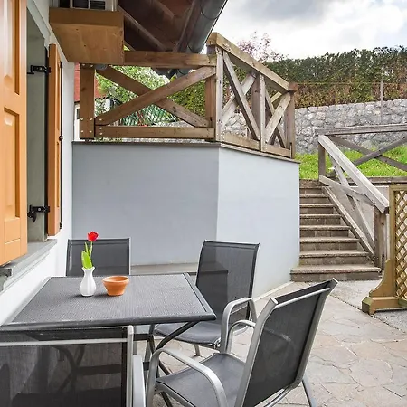 Tourist Farm Matijovc Apartamento Naklo