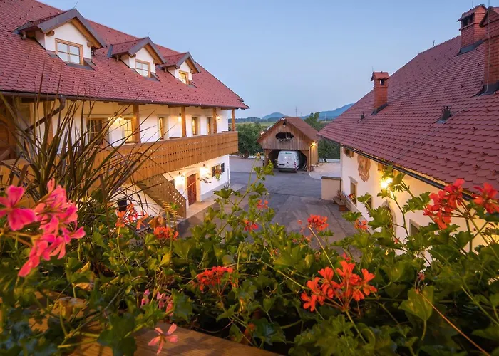 Tourist Farm Matijovc Apartamento Naklo